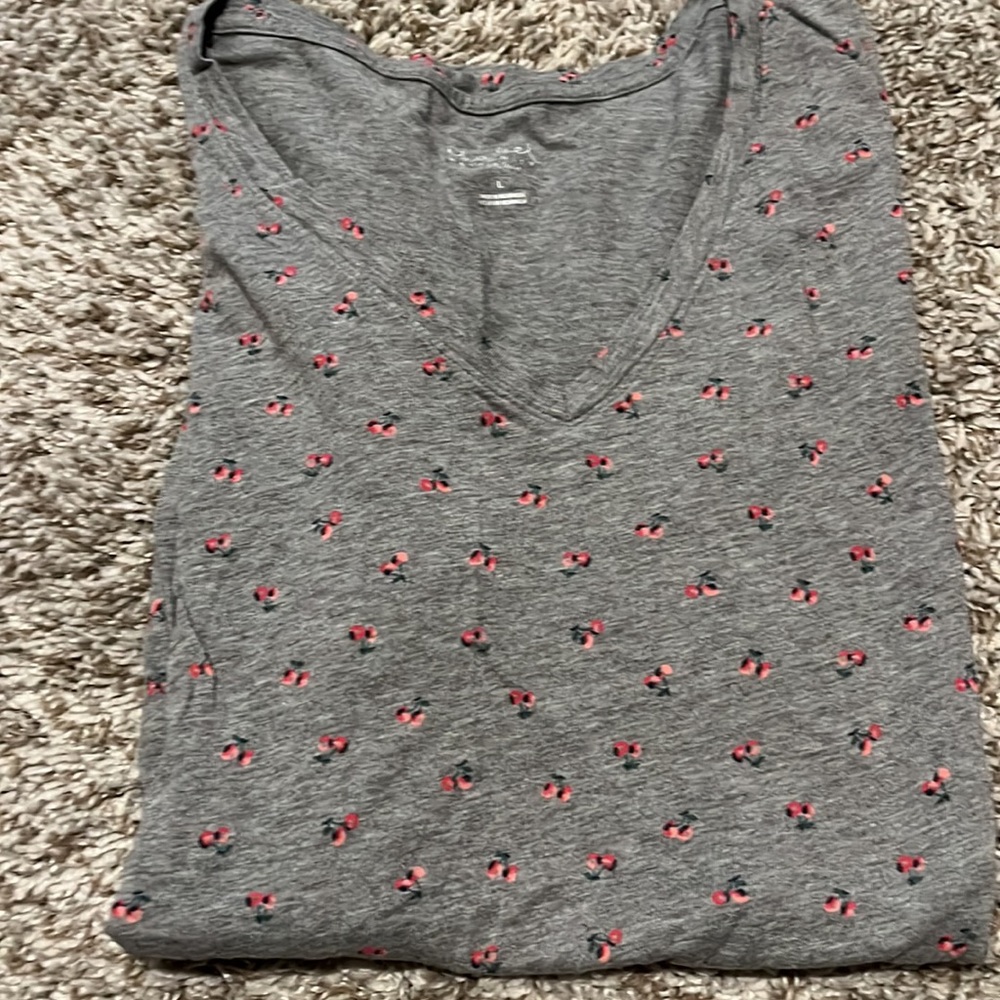 3pack Vneck maternity shirts